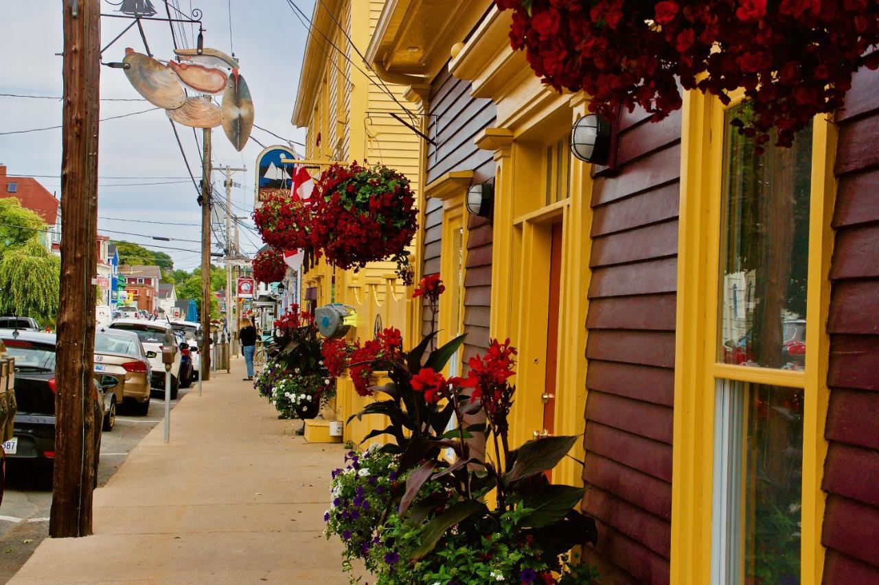 Rum Runner Inn Lunenburg Exteriér fotografie
